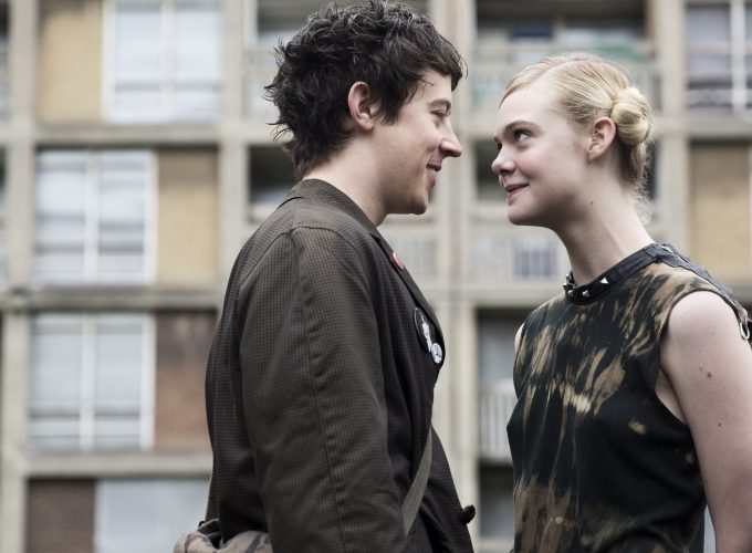 Wallpaper How to Talk to Girls at Parties, Elle Fanning, Alex Sharp, Movies 2165615078